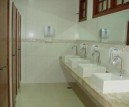 Hotel Rs Атібая Екстер'єр фото